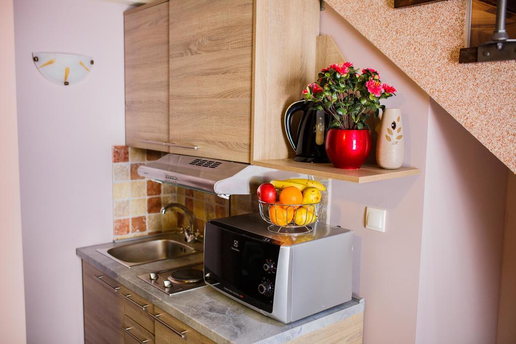 Studio Apartments Bonaca สปลิท ภายนอก รูปภาพ