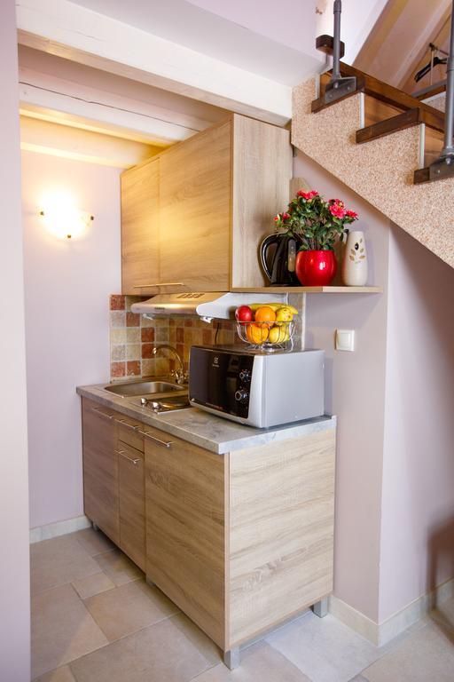 Studio Apartments Bonaca สปลิท ภายนอก รูปภาพ